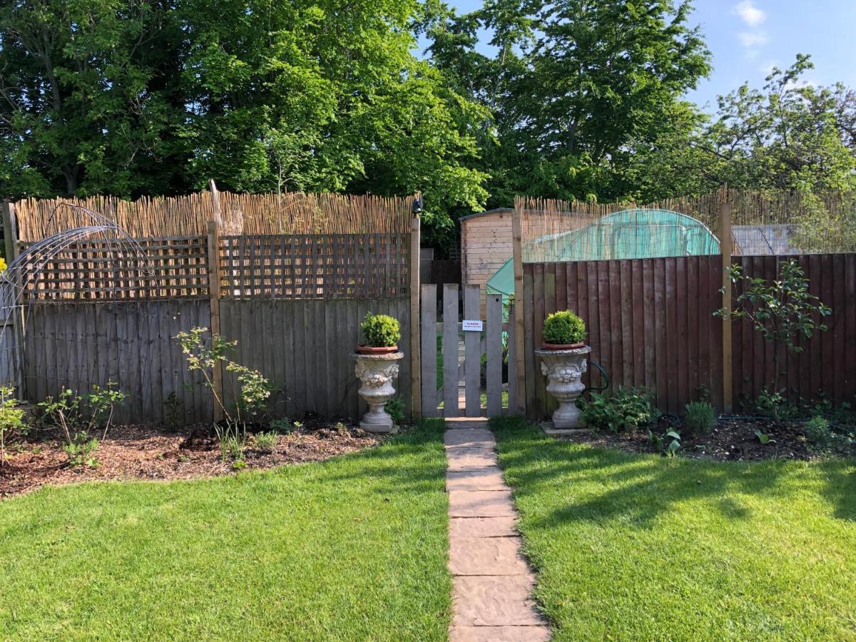 Villa Residential 3 Bed House Harnham Salisbury Esterno foto